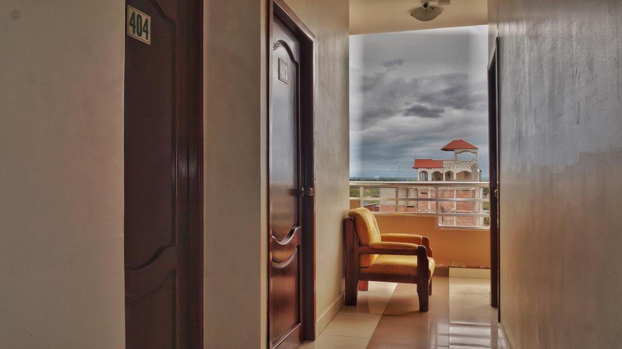 Vallejo Hotel Huaquillas 외부 사진