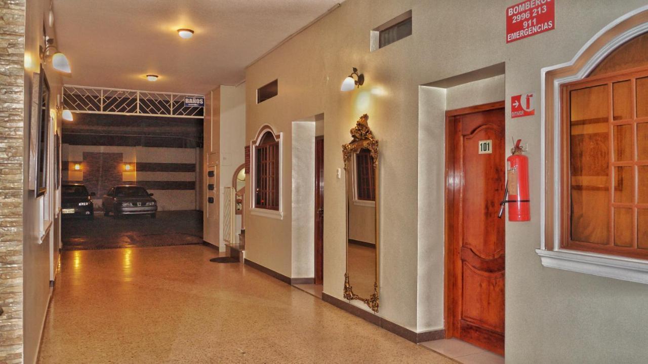 Vallejo Hotel Huaquillas 외부 사진