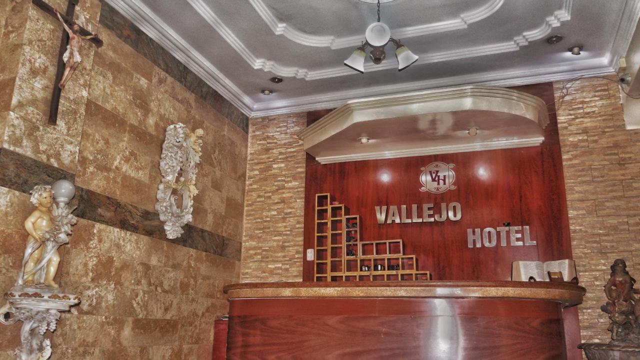 Vallejo Hotel Huaquillas 외부 사진